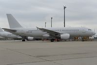 OE-LBW @ LOWW - Austrian Airlines Airbus 320