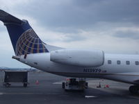 N13979 @ EWR - erj-145 - by christian maurer