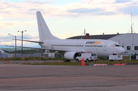 C-GDEJ @ CYYC - At Calgary