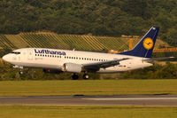 D-ABEE @ VIE - Lufthansa - by Chris Jilli
