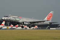 OE-LEA @ LOWW - Flyniki Airbus 320 - by Dietmar Schreiber - VAP