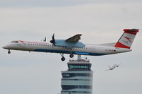OE-LGE @ LOWW - Landing on runway 16 @ VIE