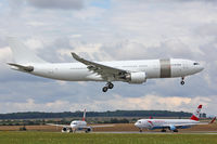 A7-HHM @ LOWW - Qatar Amiri Flight