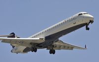 N814SK @ KLAX - Arriving at LAX on 24R - by Todd Royer