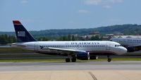 N725UW @ KDCA - Taxi DCA, VA - by Ronald Barker