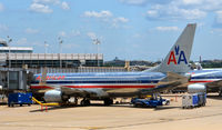 N818NN @ KDCA - DCA, VA - by Ronald Barker