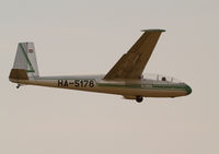 HA-5176 @ LHDK - Dunakeszi - by Ferenc Kolos
