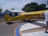 N7424H @ OSH - j3 cub - by christian maurer