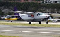 N975FE @ TNCM - N975FE