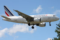 F-GUGH @ LSGG - Landing in 05. Scrapped in july 2022. - by micka2b