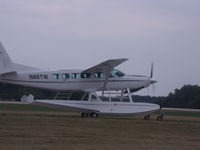 N88TW @ OSH - cessna 208 seaplane on the taxiway