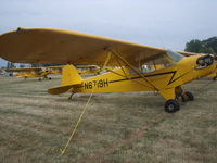 N6719H @ OSH - j3 cub - by christian maurer