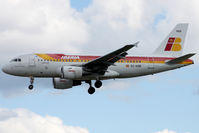 EC-HGR @ LSGG - Landing in 05 - by micka2b