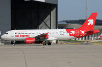 SP-IAG @ VIE - OLT Express - by Chris Jilli