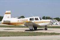 N79818 @ KOSH - Mooney M20E