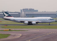 B-HUB @ AMS - Taxi to runway 24 of Schiphol Airport - by Willem Göebel