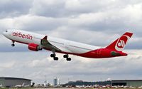 D-AERQ @ EDDS - departure from Stuttgart - by Friedrich Becker