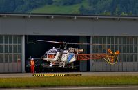 OE-EXU @ LOWZ - Trying to land on the area, so he can be pulled directly into the hangar. - by Jorrit de Bruin