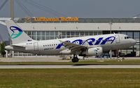S5-AAR @ EDDM - moments prior touchdown - by Friedrich Becker