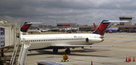 N401EA @ KATL - Atlanta - by Ronald Barker