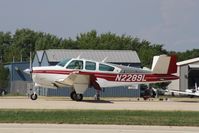 N2289L @ KOSH - Beech V35B