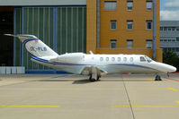 OE-FLB @ CGN - visitor