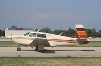 N98989 @ KOSH - Mooney M20J