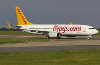 TC-AAJ @ EGSH - Taxiing to the terminal at NWI.