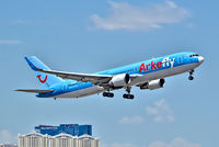PH-OYI @ KLAS - PH-OYI ArkeFly (TUI Airlines Nederland) 2000 Boeing 767-304/ER (cn 29138/783)

Las Vegas - McCarran International (LAS / KLAS)
USA - Nevada, August 9, 2012
Photo: Tomás Del Coro - by Tomás Del Coro