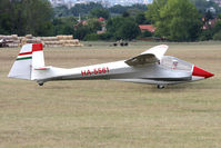 HA-5561 @ LHDK - Dunakeszi - by Ferenc Kolos