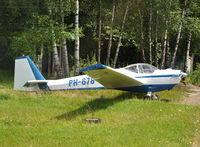 PH-678 @ EHTW - Waiting for action - by Jan Lefers