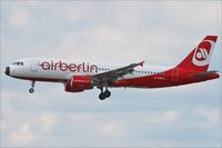 D-ABFU @ EDDF - Airbus A320-214, - by Jerzy Maciaszek