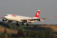 HB-JMG @ VIE - Swiss