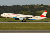 OE-LBB @ VIE - Austrian Airlines - by Chris Jilli