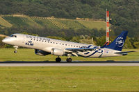 PH-EZX @ VIE - KLM - by Chris Jilli