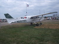 N562ND @ OSH - cessna 172 - by christian maurer