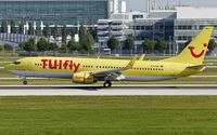 D-ATUG @ EDDM - decelerating after touchdown - by Friedrich Becker
