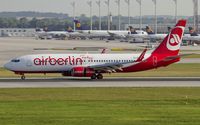 TC-IZB @ EDDM - decelerating after touchdown - by Friedrich Becker
