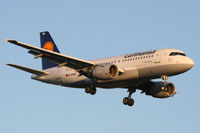 D-AKNH photo, click to enlarge D-AKNH photo, click to enlarge