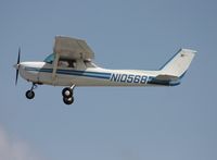 N10568 @ LAL - Cessna 150L