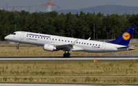 D-AECA @ EDDF - decelerating after touchdown - by Friedrich Becker
