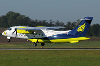 HB-AEV @ VIE - SkyWork - by Chris Jilli