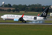 OE-LNT @ VIE - Austrian AIrlines - by Chris Jilli