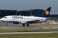 D-ABIW @ VIE - Lufthansa - by Chris Jilli