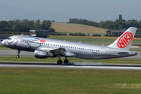 OE-LEB @ VIE - NIKI - by Chris Jilli