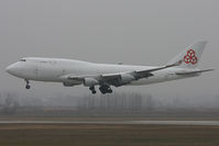 LX-ACV @ LHBP - Ferihegy - by Ferenc Kolos