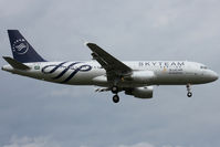 HZ-ASF @ LSGG - Landing - by micka2b