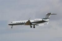 VP-CVI @ EDDF - On final approach for rwy 25L..... - by Holger Zengler