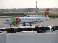 CS-TNJ @ LHBP - Ferihegy - by Ferenc Kolos
