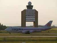 LX-ICV @ LHBP - Ferihegy - by Ferenc Kolos